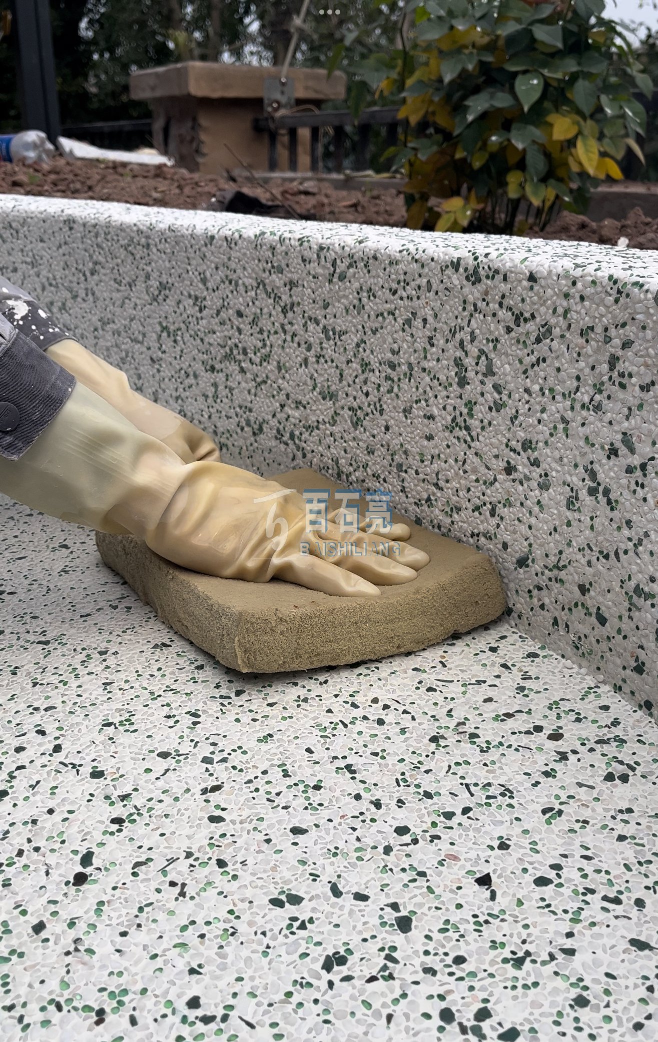 庆隆高尔夫砖石岛———花园水洗石