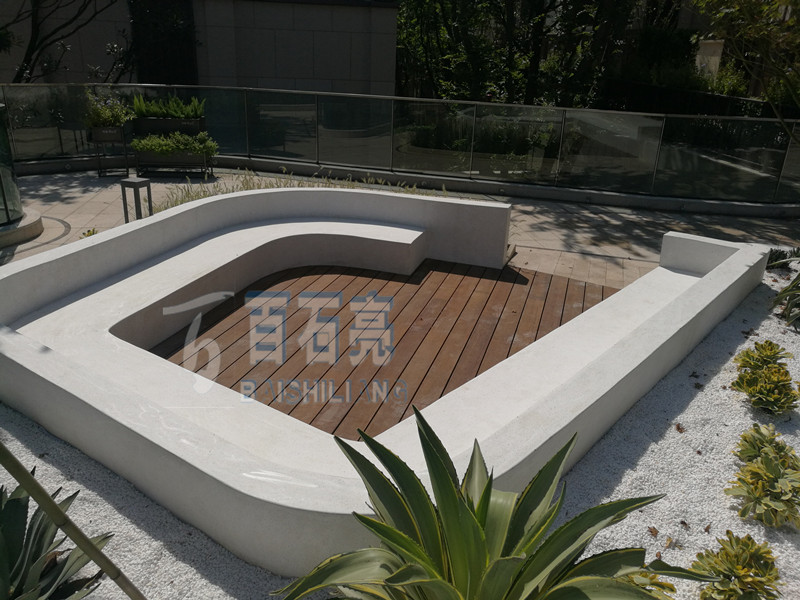 龙湖舜山府园林景观水磨石施工现场2